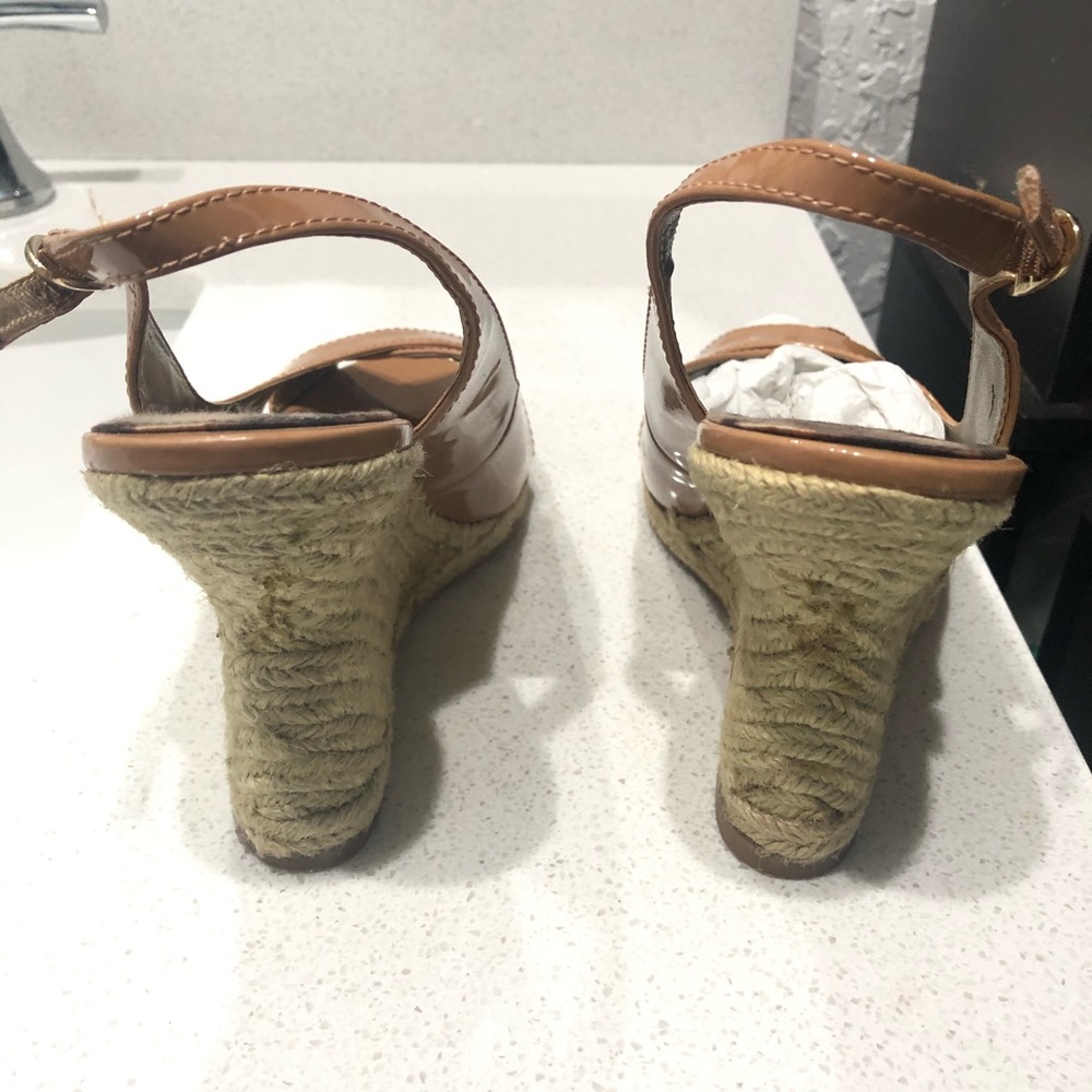 Only worn once - Picture 5 of 5